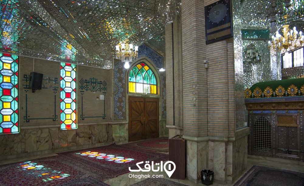 معماری و فضای داخلی بقعه