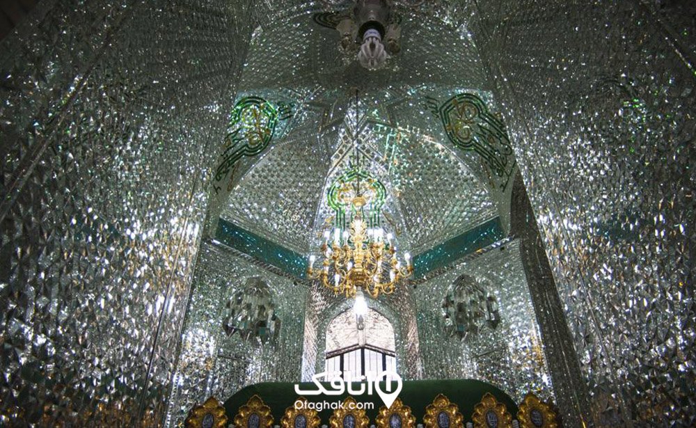 معماری و فضای داخلی بقعه