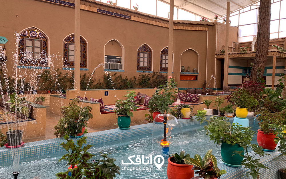 رستوران چلچراغ