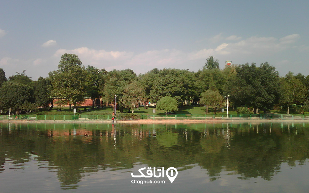 بررسی امکانات رفاهی و تفریحی پارک بعثت