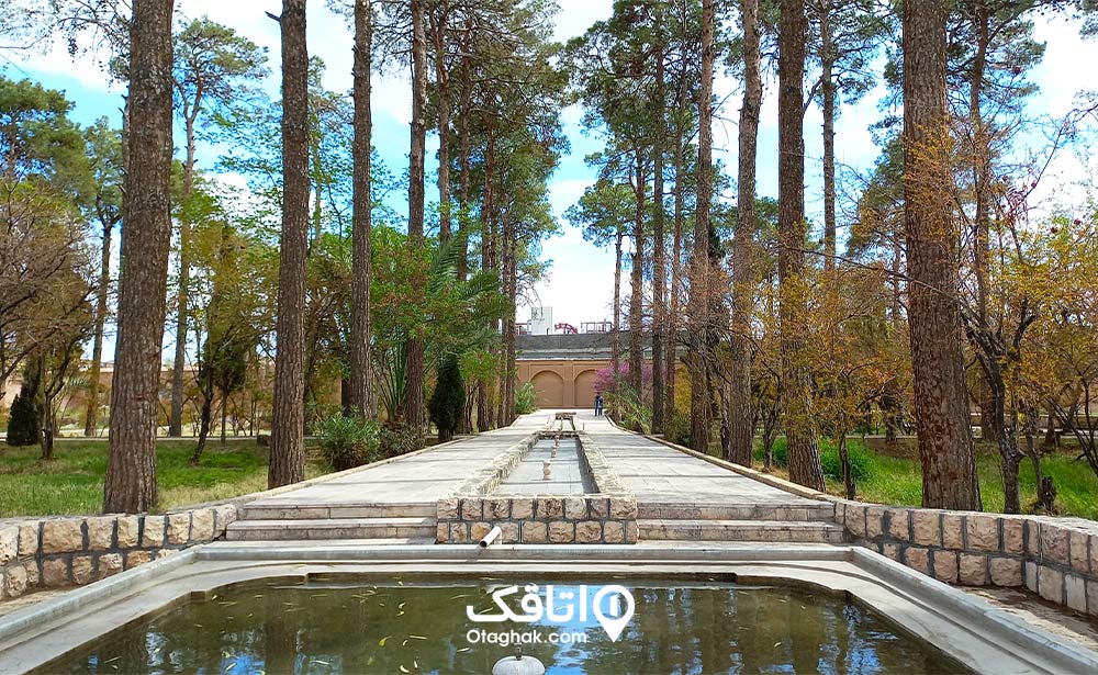 باغ موزه هرندی کرمان