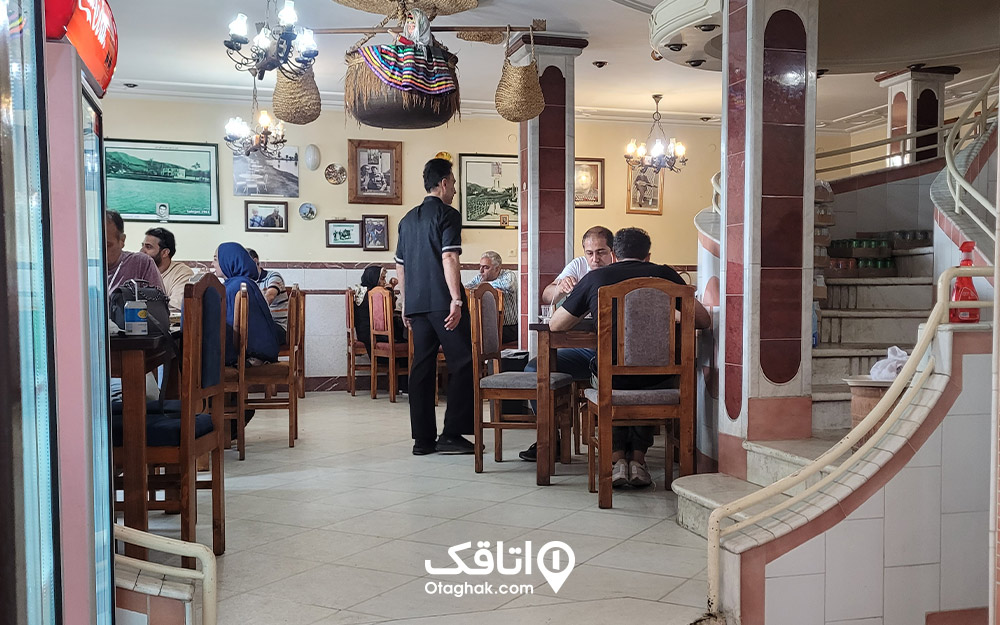 رستوران زیبا لاهیجان