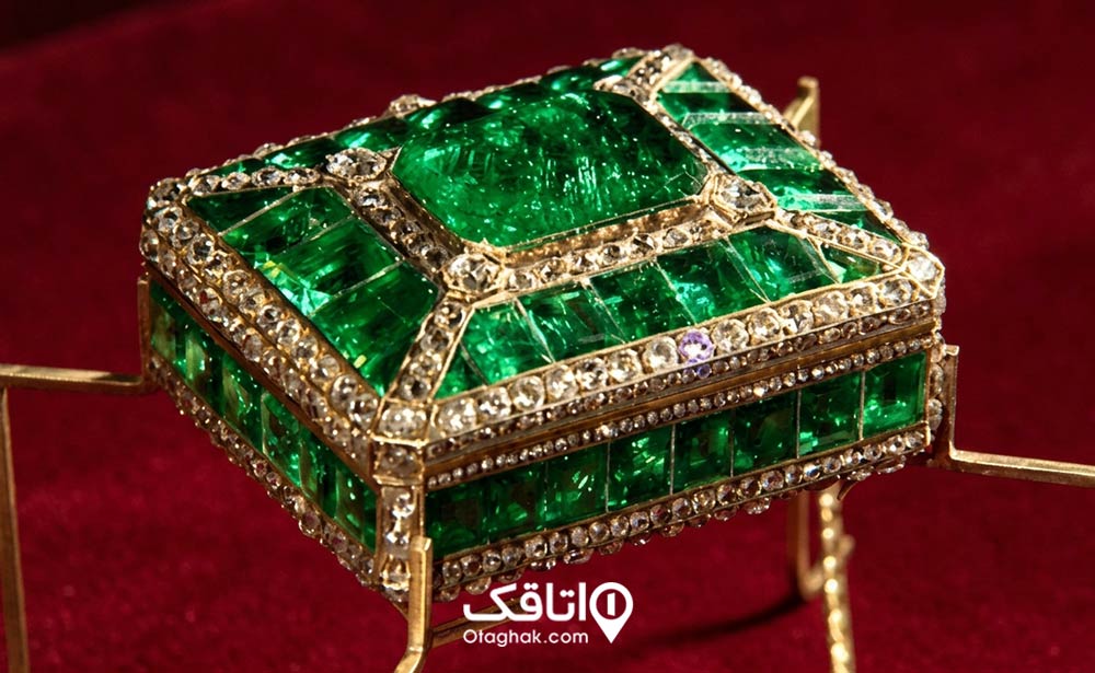 صندوقچه جواهرنشان مهدعلیا