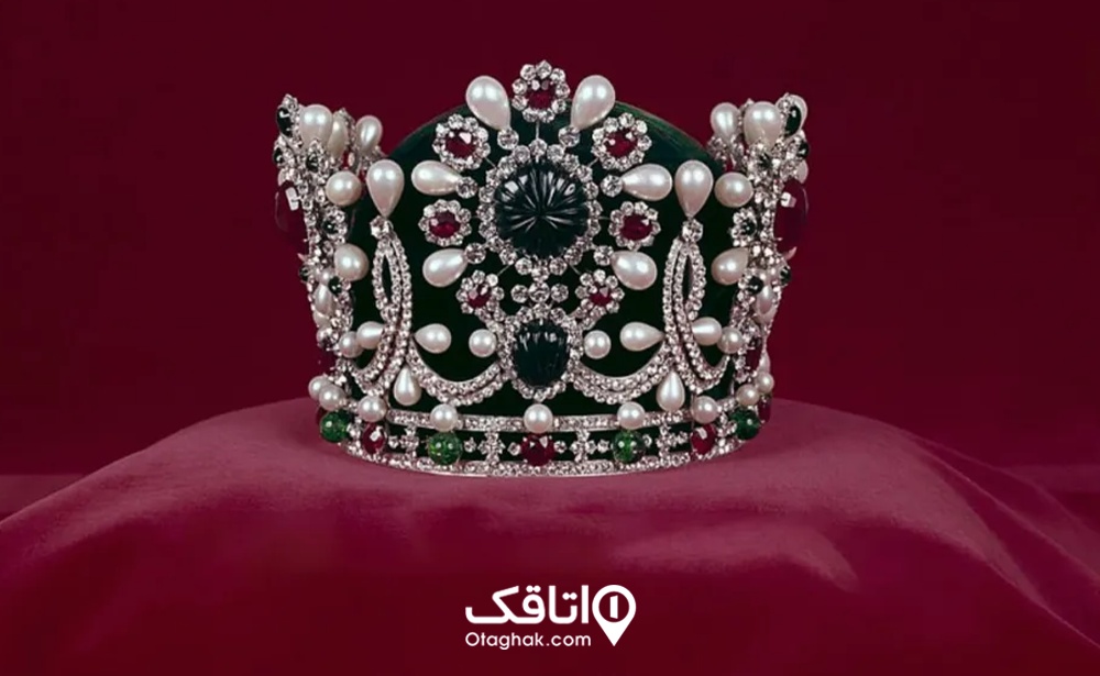 تاج شهبانو