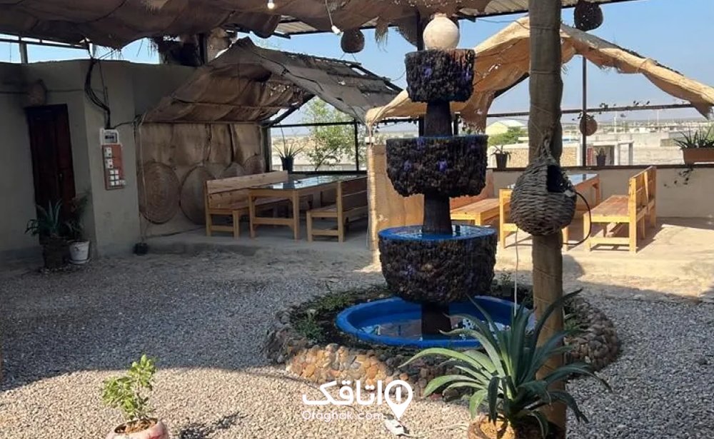 رستوران کاریز