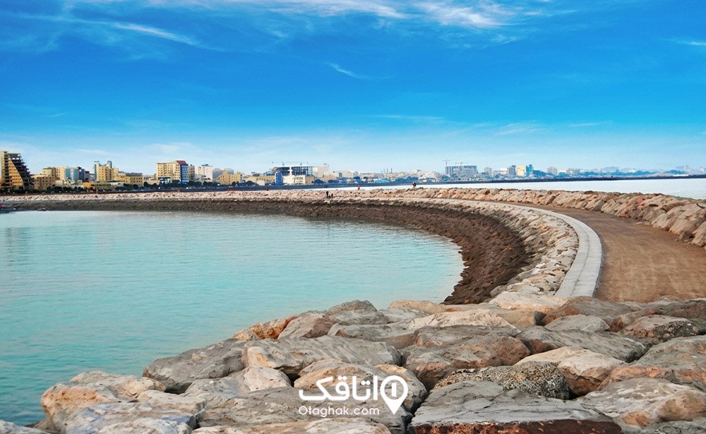 ساحل بندر دیر